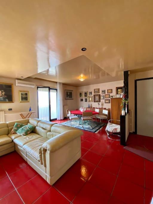 Casa Mariella Apartment Monopoli Bagian luar foto